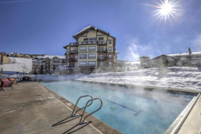 Granby Condo with Mtn Views and Ski-In and Ski-Out Access! Granby